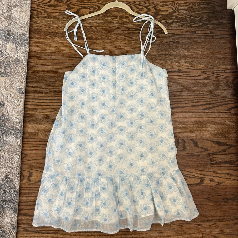 Storia Light Blue and White Embroidered Dress